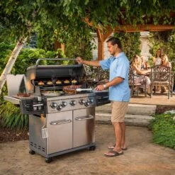 Broil King REG-S590PIR Regal S590 Pro Infrared 5-Burner Freestanding Grill, 32-Inches -Smokey Ridge Grills Shop bk regals590proir ls b 06 20