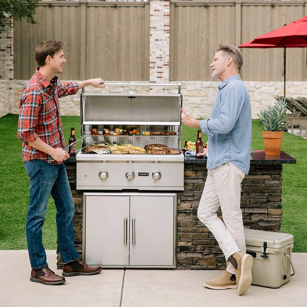 Coyote C-Series Stainless Steel Built-In Gas Grill, 34-Inch (C2C34) 6 Coyote C-Series Stainless Steel Built-In Gas Grill, 34-Inch (C2C34) - Image 6