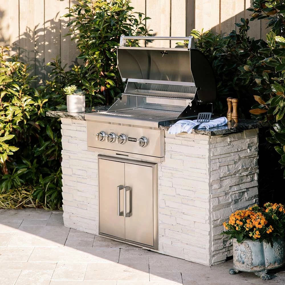 Coyote S-Series Stainless Steel Built-In Gas Grill With Infrared Sear Burner & Rotisserie, 30-Inch (C2SL30) 4 Coyote S-Series Stainless Steel Built-In Gas Grill With Infrared Sear Burner & Rotisserie, 30-Inch (C2SL30) - Image 4