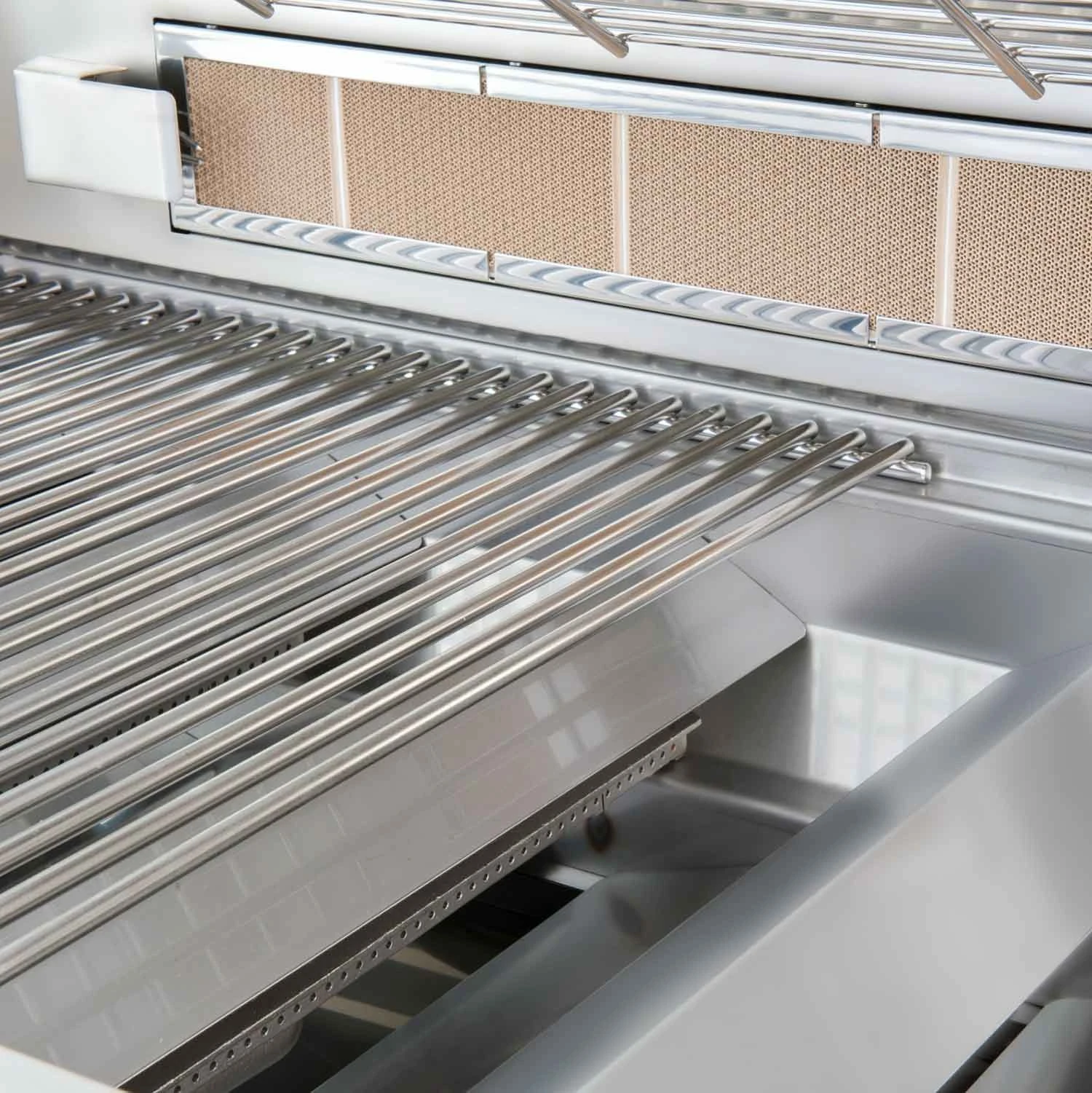 Lion L90000 40-Inch Built-In Grill 6 Lion L90000 40-Inch Built-In Grill - Image 6