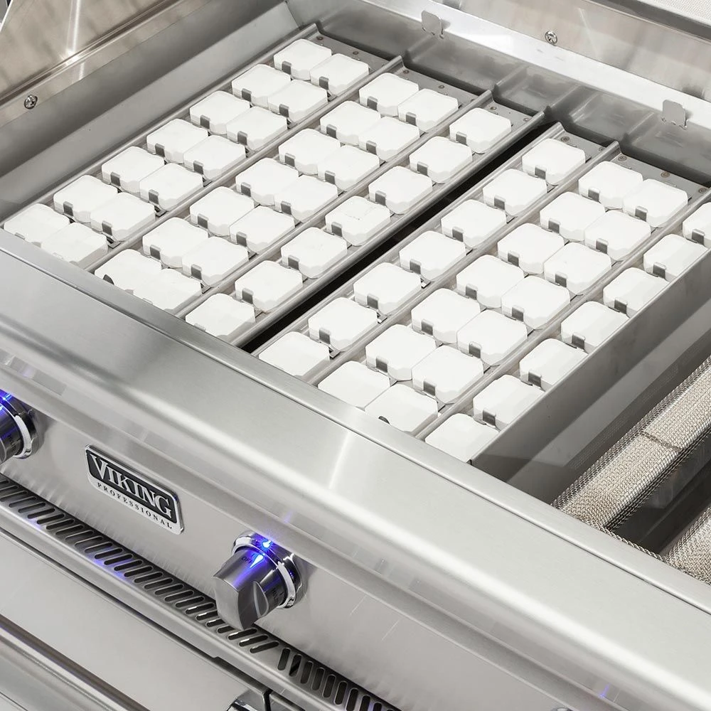 Viking 5 Series Stainless Steel Cart Gas Grill With ProSear Burner & Rotisserie, 36-Inch (VQGFS536) 3 Viking 5 Series Stainless Steel Cart Gas Grill With ProSear Burner & Rotisserie, 36-Inch (VQGFS536) - Image 3