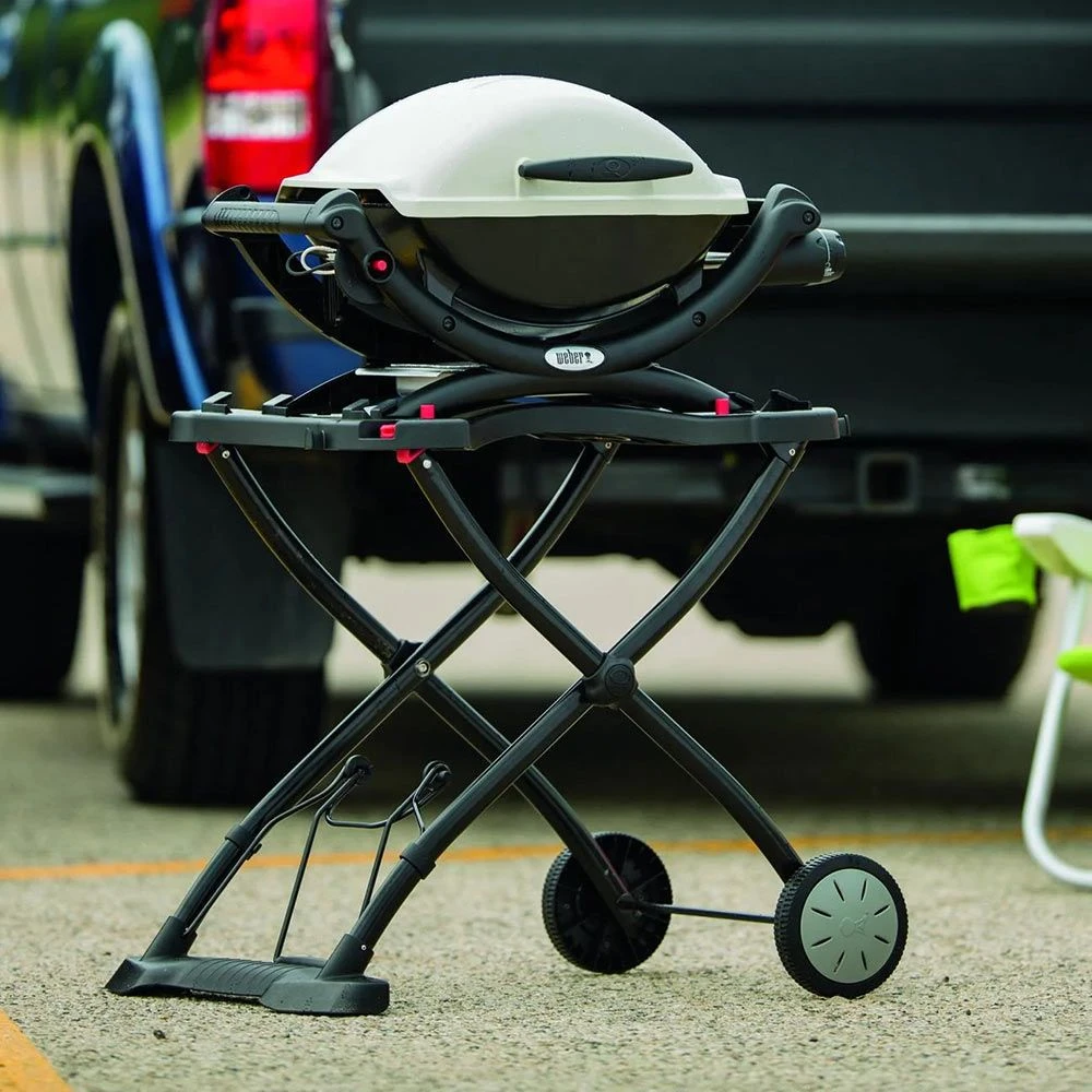 Weber Q1000 Portable Propane Gas Grill On Scissor Cart (WEB-50060001-WEB-6557) 3 Weber Q1000 Portable Propane Gas Grill On Scissor Cart (WEB-50060001-WEB-6557) - Image 3